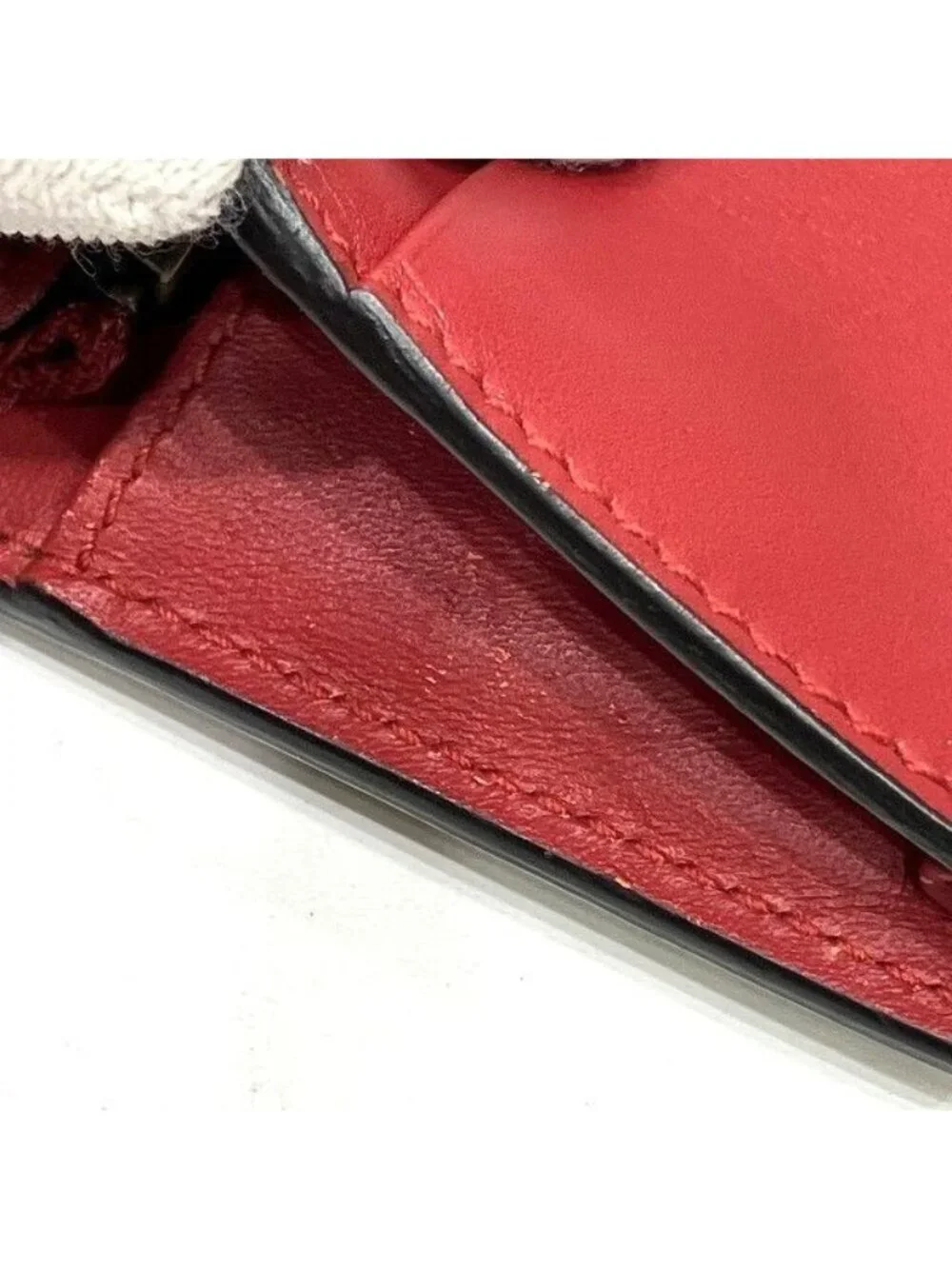 Gucci GG Supreme Cherry Mini Wallet Bifold - Picture 8 of 9